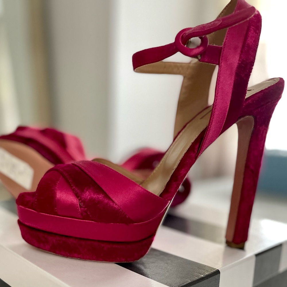 Aquazzura Strap Sandals